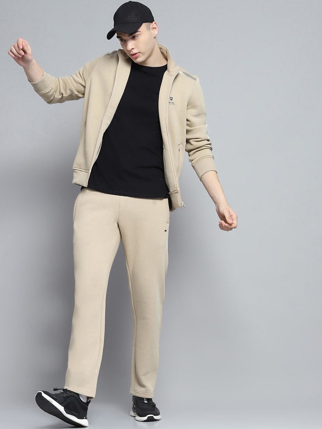 

Monte Carlo Men Mock Collar Tracksuit, Khaki