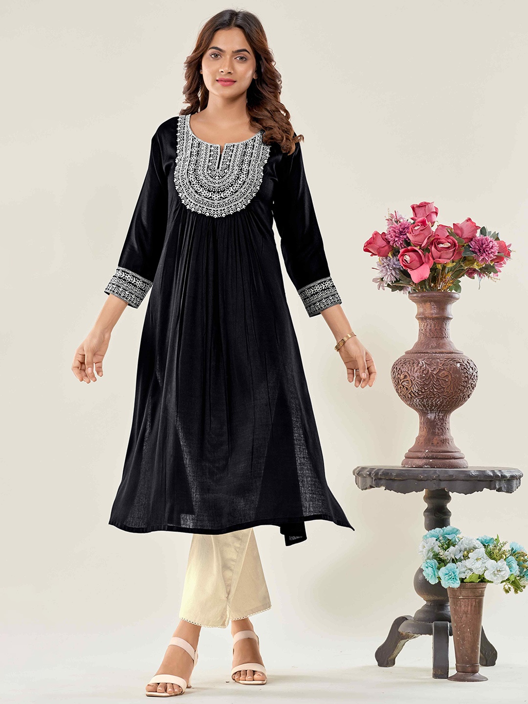 

Glomee Women Embroidered Yoke Design A-Line Flared Kurta, Black