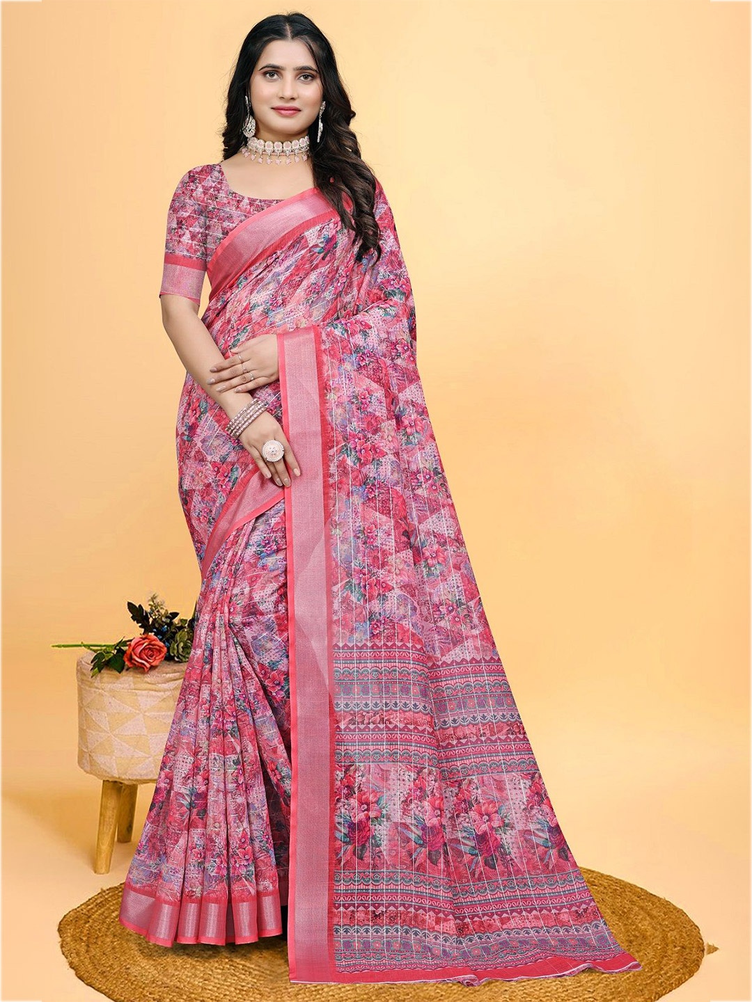 

LEOSAGI Floral Printed Zari Saree, Pink