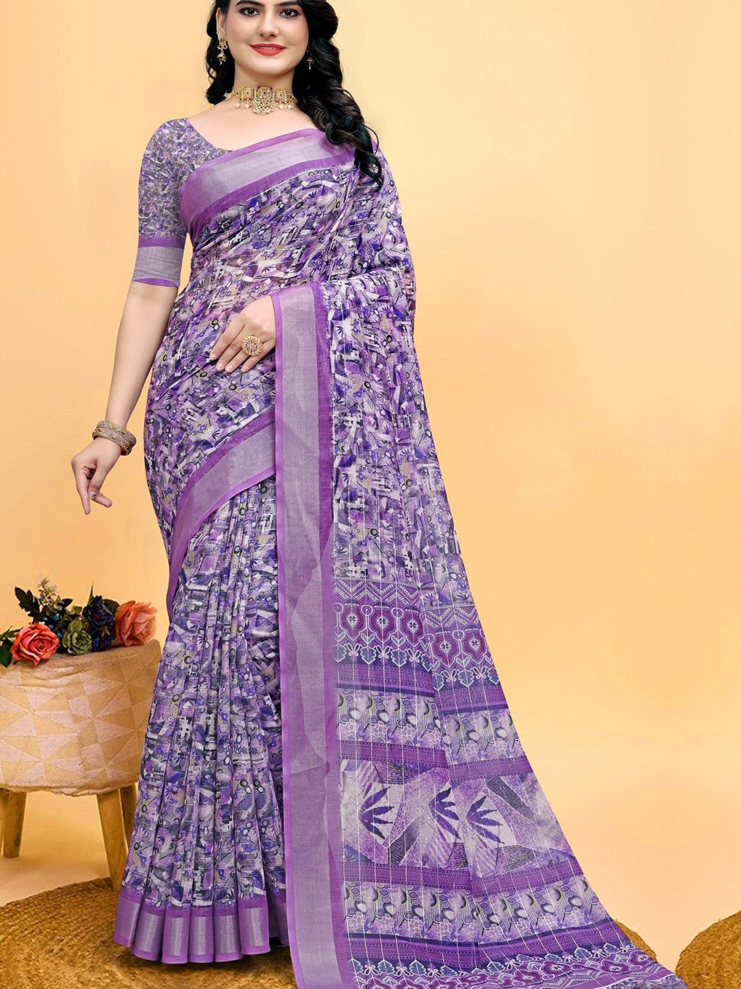

LEOSAGI Floral Printed Zari Saree, Purple
