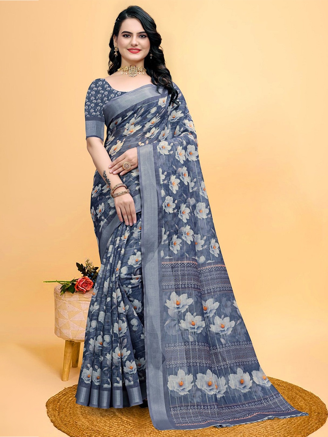 

LEOSAGI Floral Printed Zari Saree, Grey
