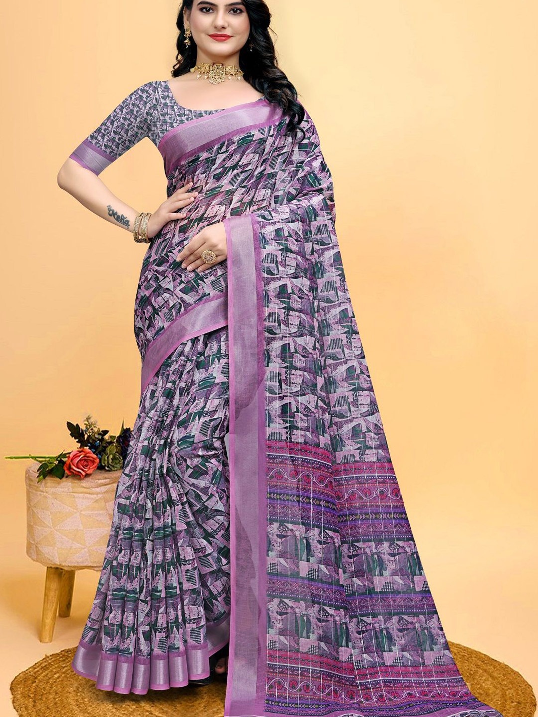 

LEOSAGI Floral Zari Saree, Pink