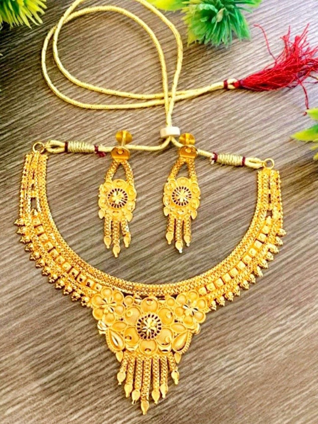 

TONOLIKA Gold-Plated Jewellery Set