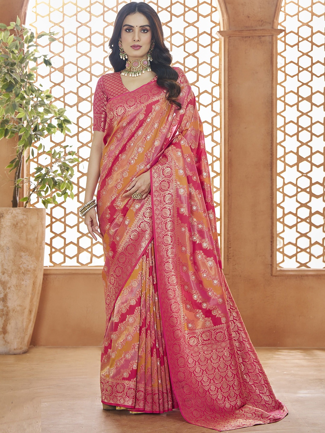 

MAHALASA Ethnic Motifs Zari Pure Silk Banarasi Saree, Pink