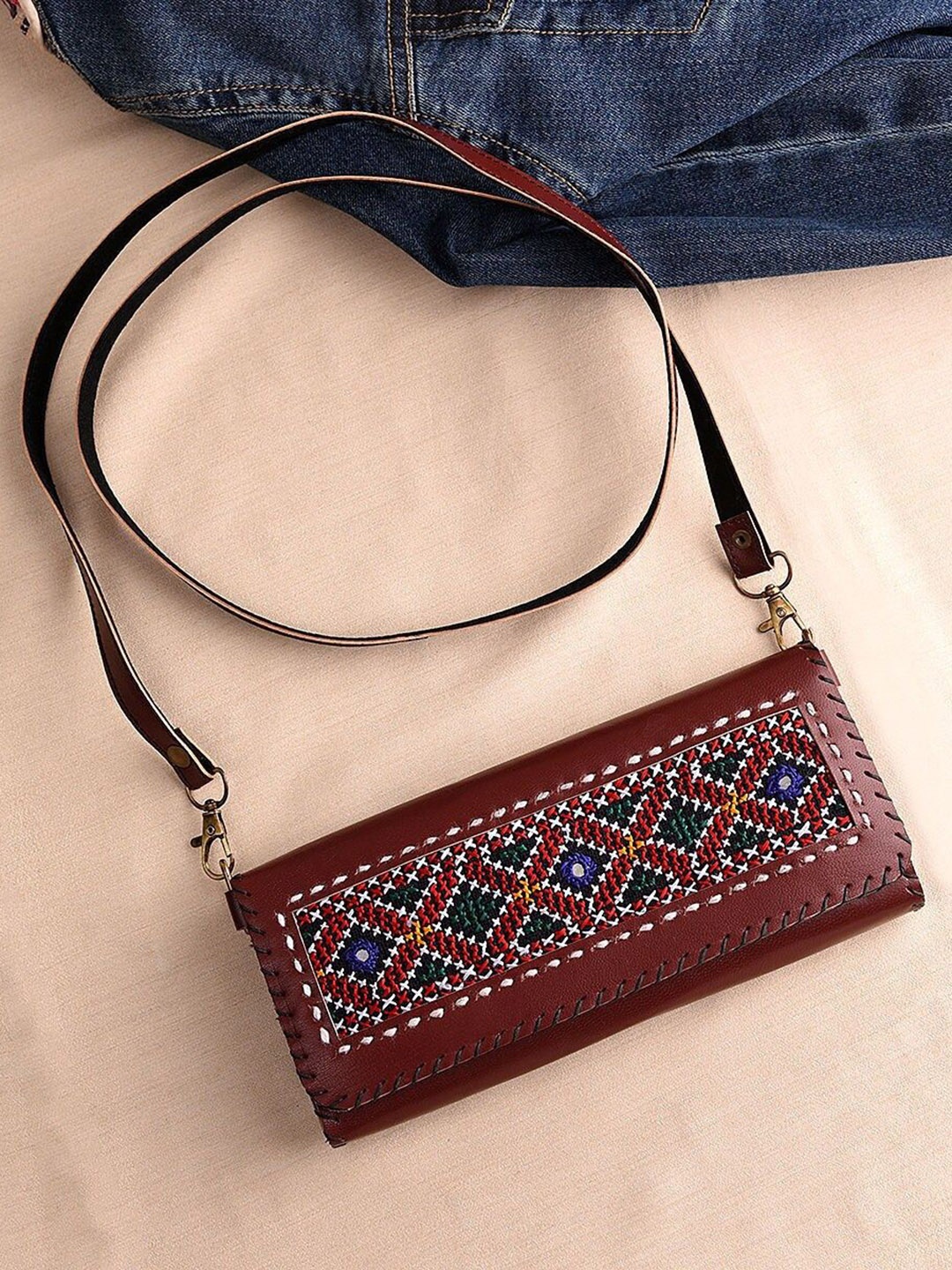 

JAYPORE Women Ethnic Motifs Printed Crossbody Leather Sling Bag, Brown