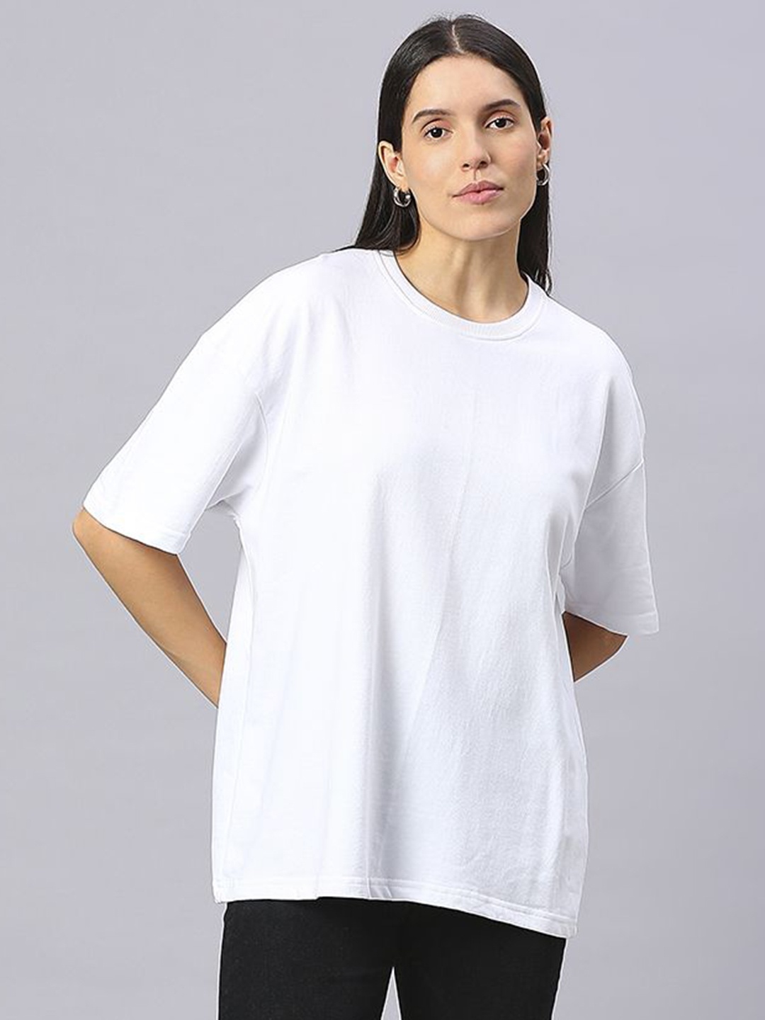 

HOUSE OF RS Women Solid Round Neck Oversized T-shirt, White