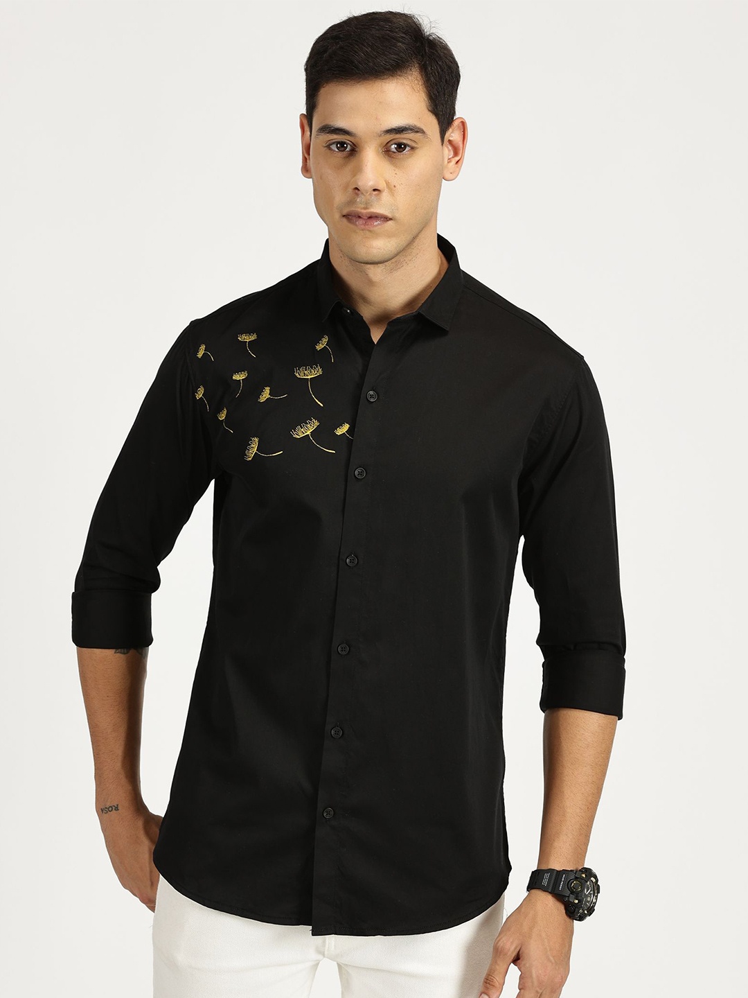 

RAVINIK Men India Slim Fit Spread Collar Floral Printed Cotton Casual Shirt, Black