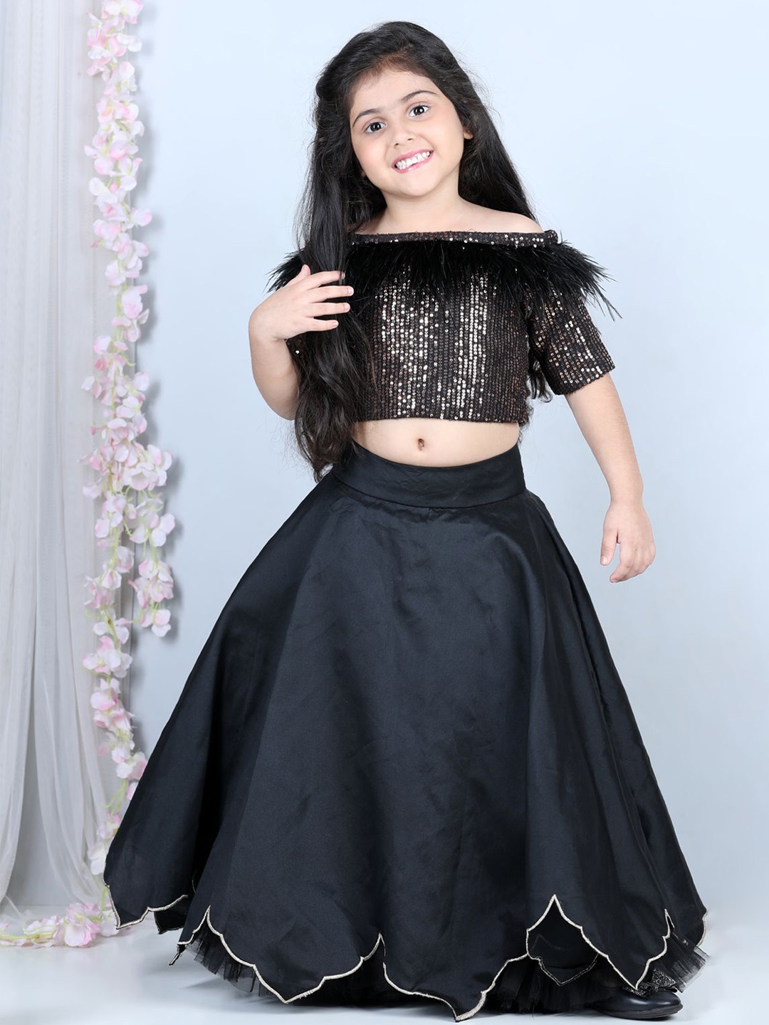 

THE LITTLE CELEBS Girls Embellished Sequinned Ready to Wear Lehenga &, Black