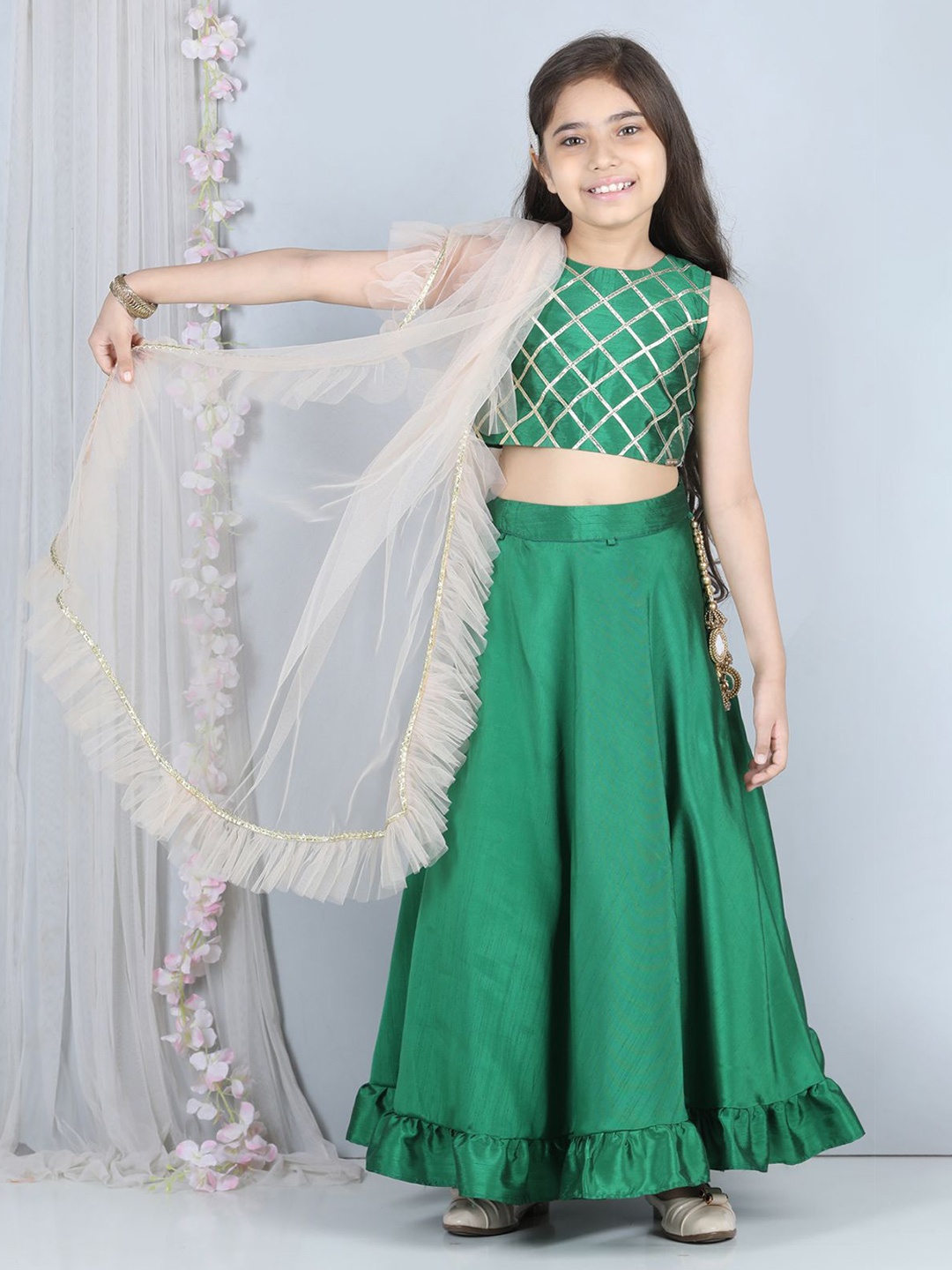 

THE LITTLE CELEBS Girls Embellished Ready to Wear Lehenga & Blouse With Dupatta, Green