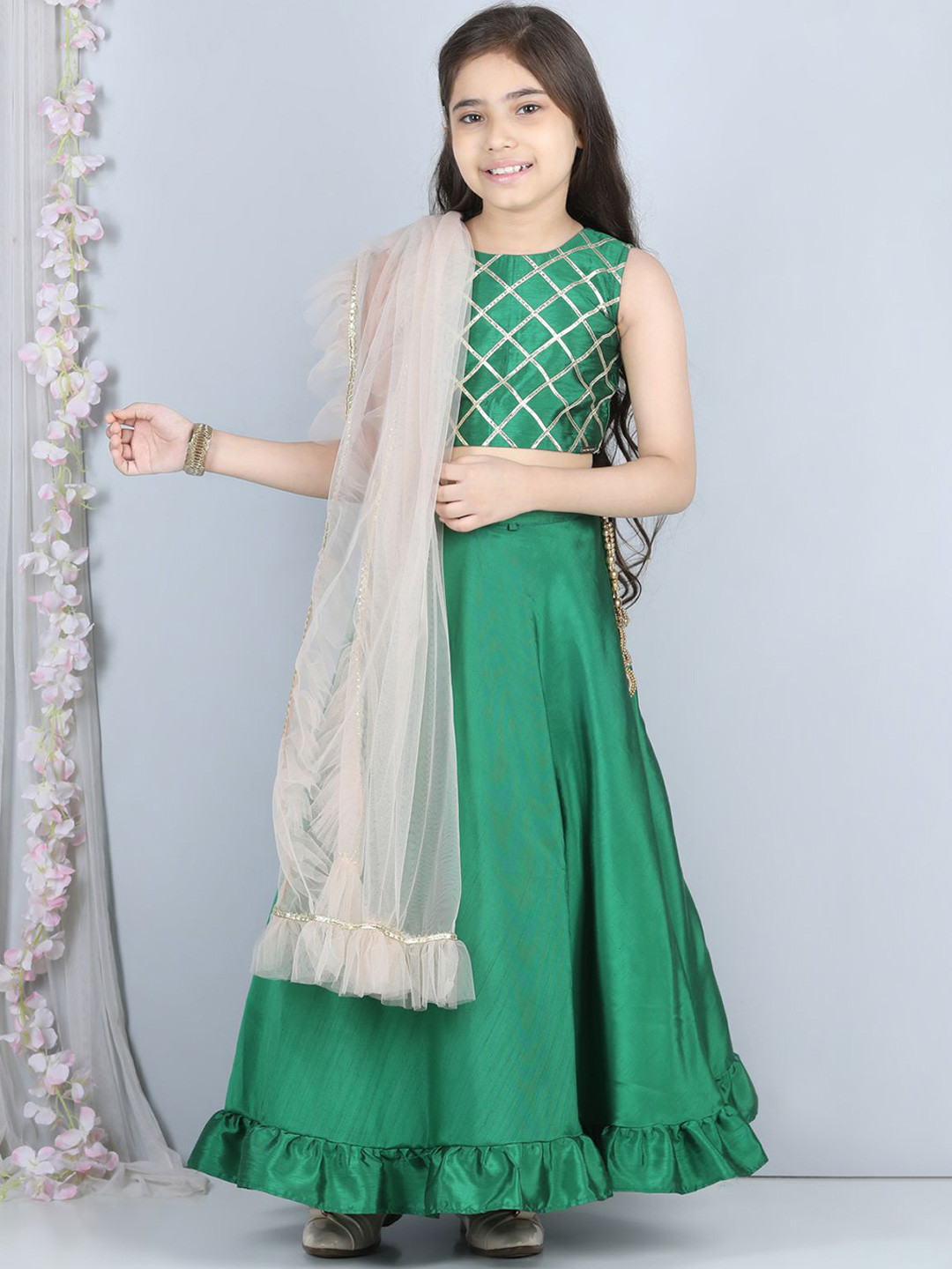 

THE LITTLE CELEBS Girls Embellished Ready to Wear Lehenga & Blouse With Dupatta, Green