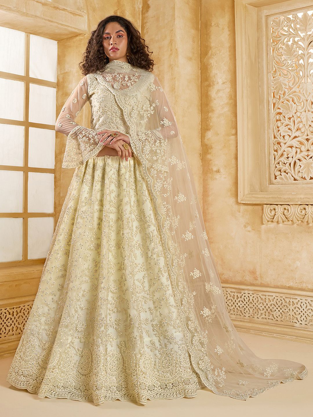 

ALIZEH Ivory partwear Embroidered Lehenga Choli With Dupatta, Cream