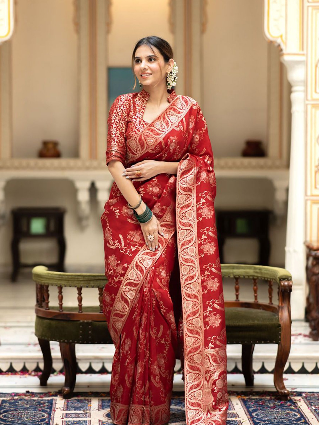 

KALINI Ethnic Motifs Zari Silk Blend Banarasi Saree, Red