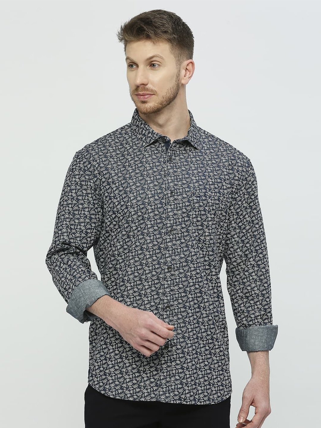 

Basics Men Comfort Slim Fit Opaque Printed Casual Shirt, Blue