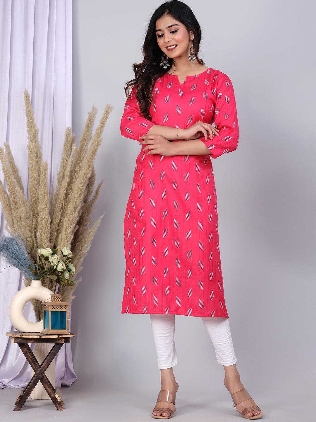 

MK3A Geometric Printed Pure Cotton Kurti, Pink