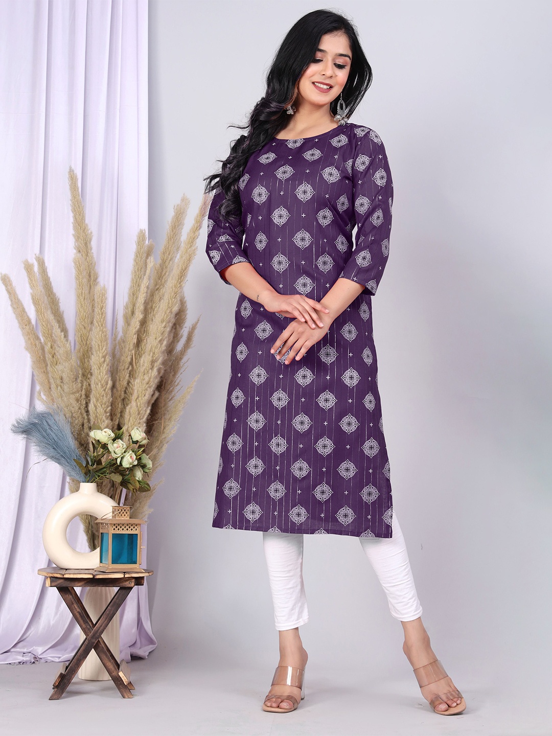 

MK3A Geometric Printed Pure Cotton Kurti, Purple