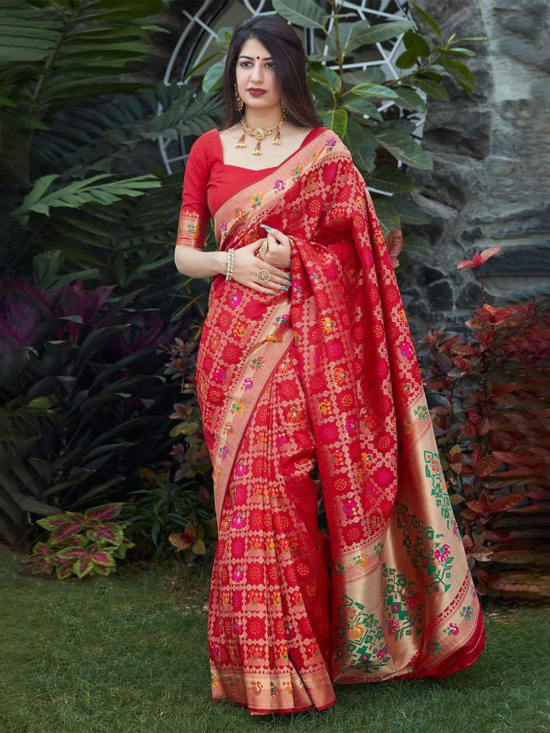 

Anjaneya Sarees Woven Design Zari Silk Blend Banarasi Saree, Red