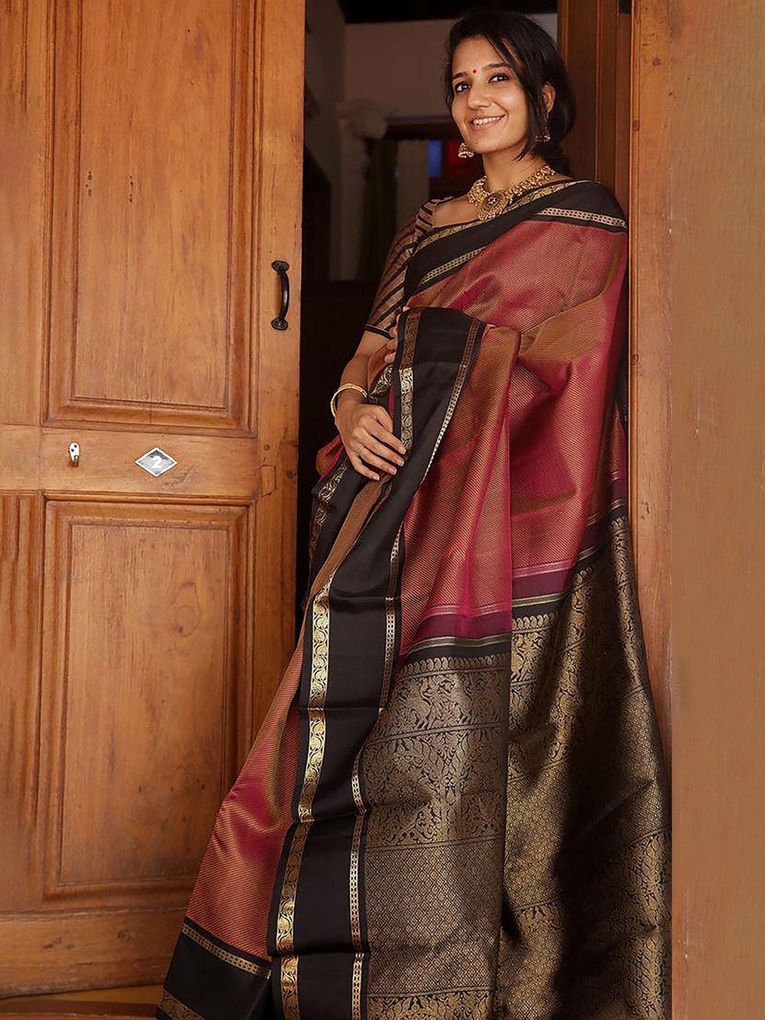 

Anjaneya Sarees Woven Design Zari Silk Blend Banarasi Saree, Maroon