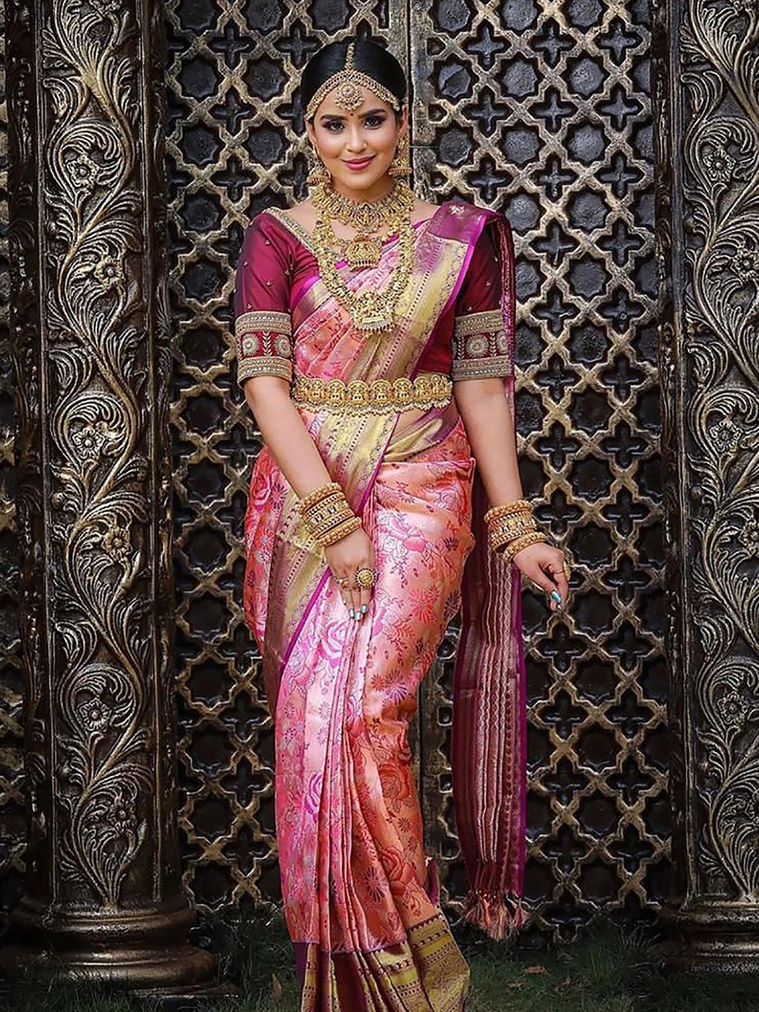 

Anjaneya Sarees Woven Design Zari Silk Blend Banarasi Saree, Pink