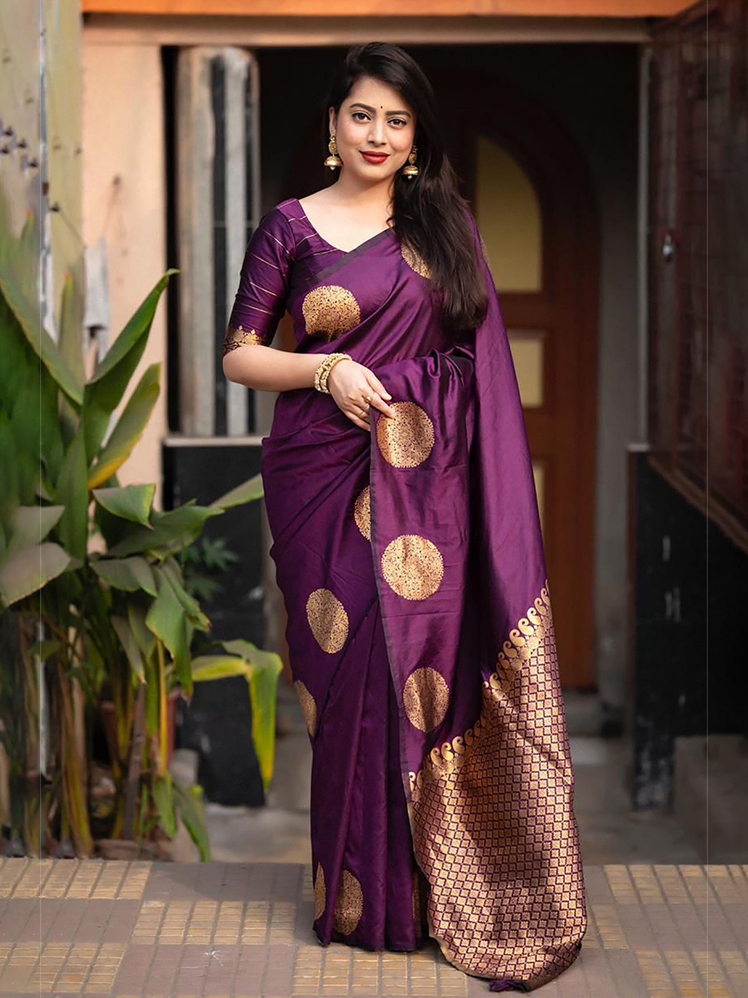 

Anjaneya Sarees Woven Design Zari Silk Blend Banarasi Saree, Purple