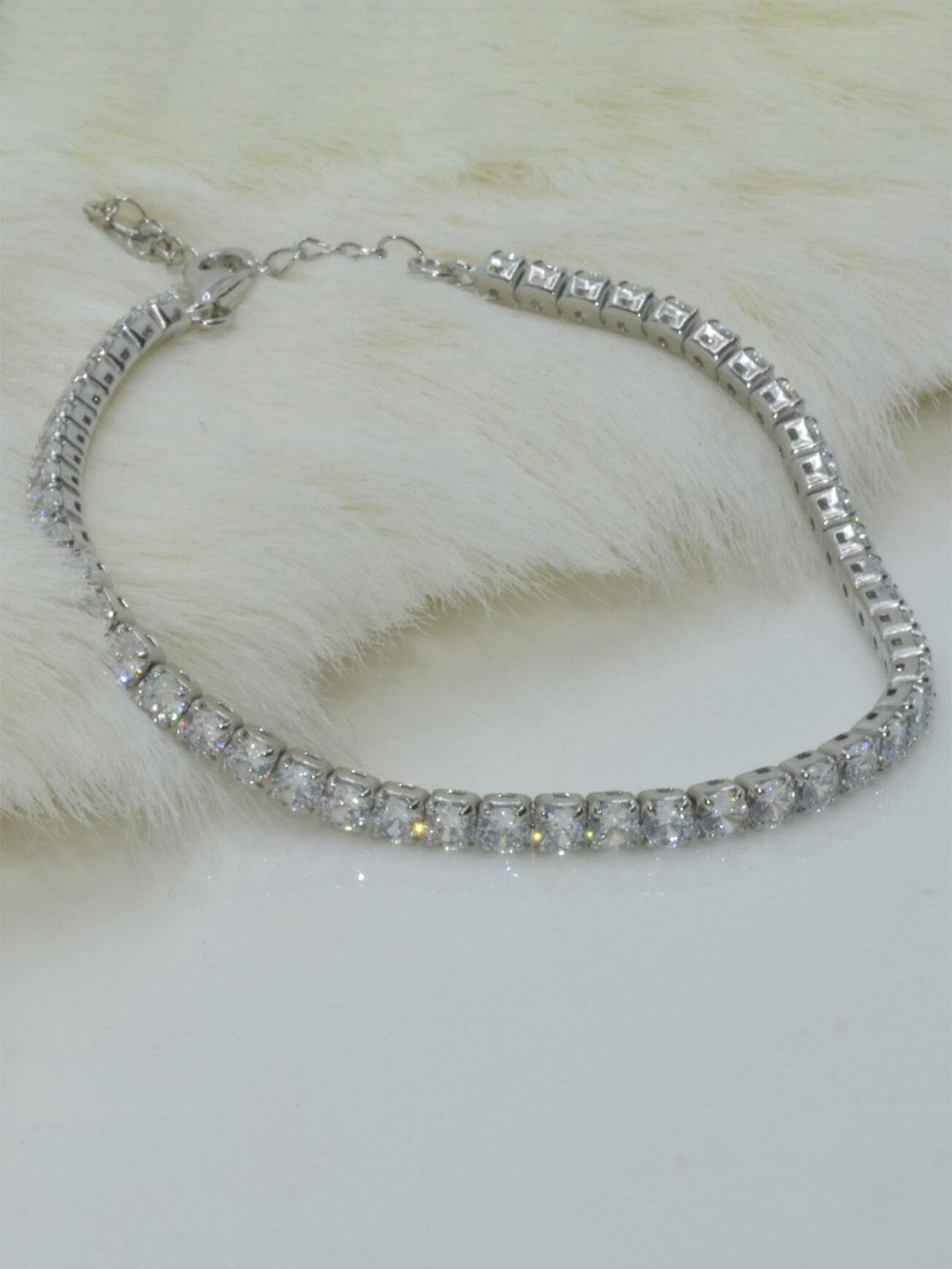 

Luxevogue Women Sterling Silver Cubic Zirconia Rhodium-Plated Link Bracelet