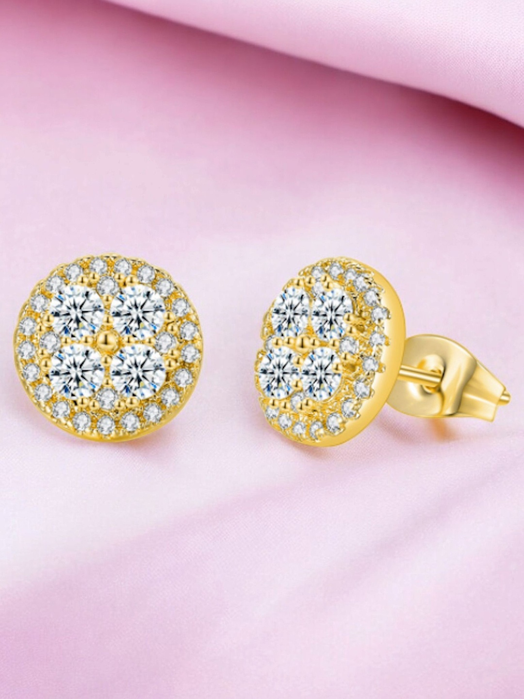 

Nilu's Collection Contemporary Studs Earrings, Gold