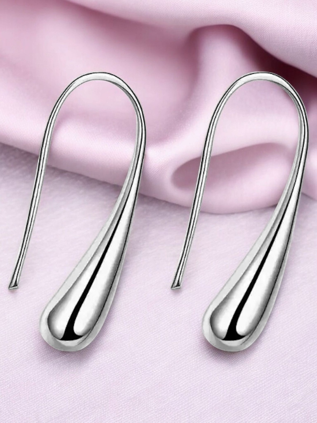 

Nilu's Collection Contemporary Drop Earrings, Silver