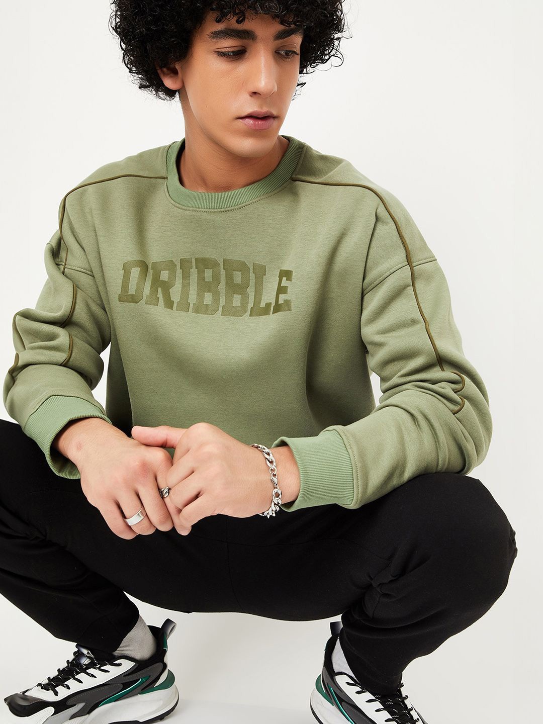 

max Men Printed Pullover Sweatshirt, Olive