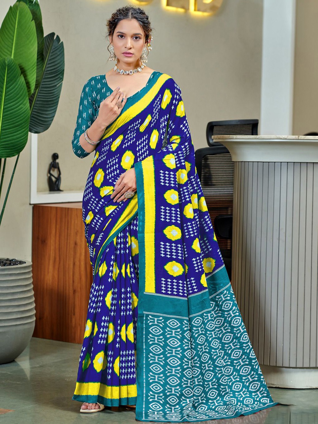 

Anouk Ethnic Motifs Printed Pure Cotton Block Print Saree, Blue