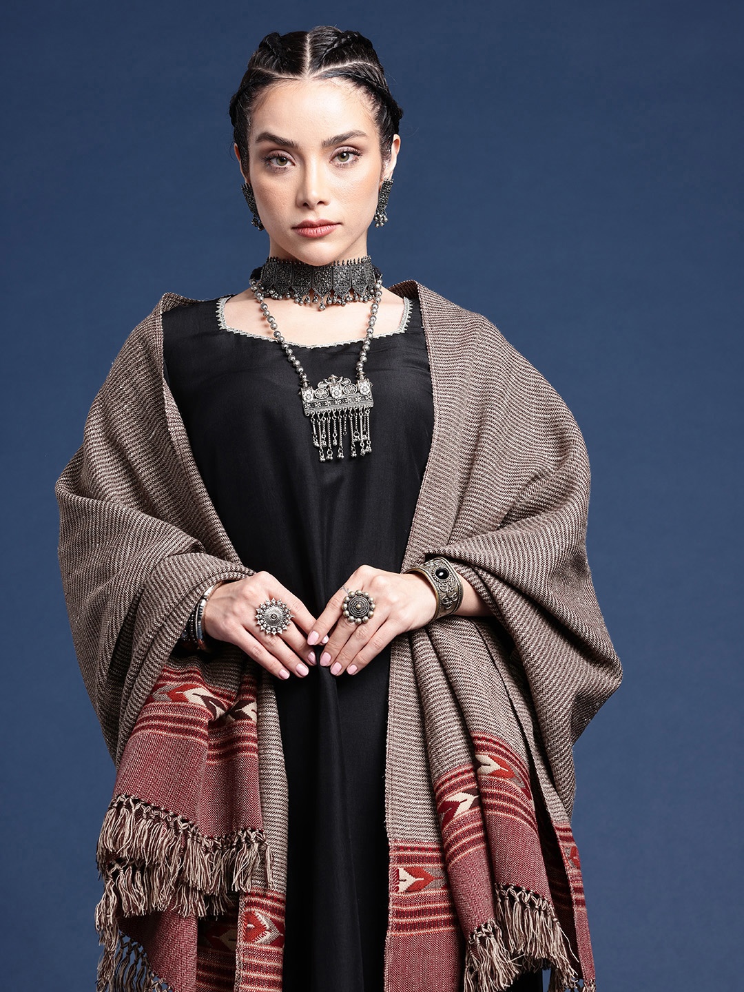 

Taavi Geometric Woven Design Kullu Shawl, Brown