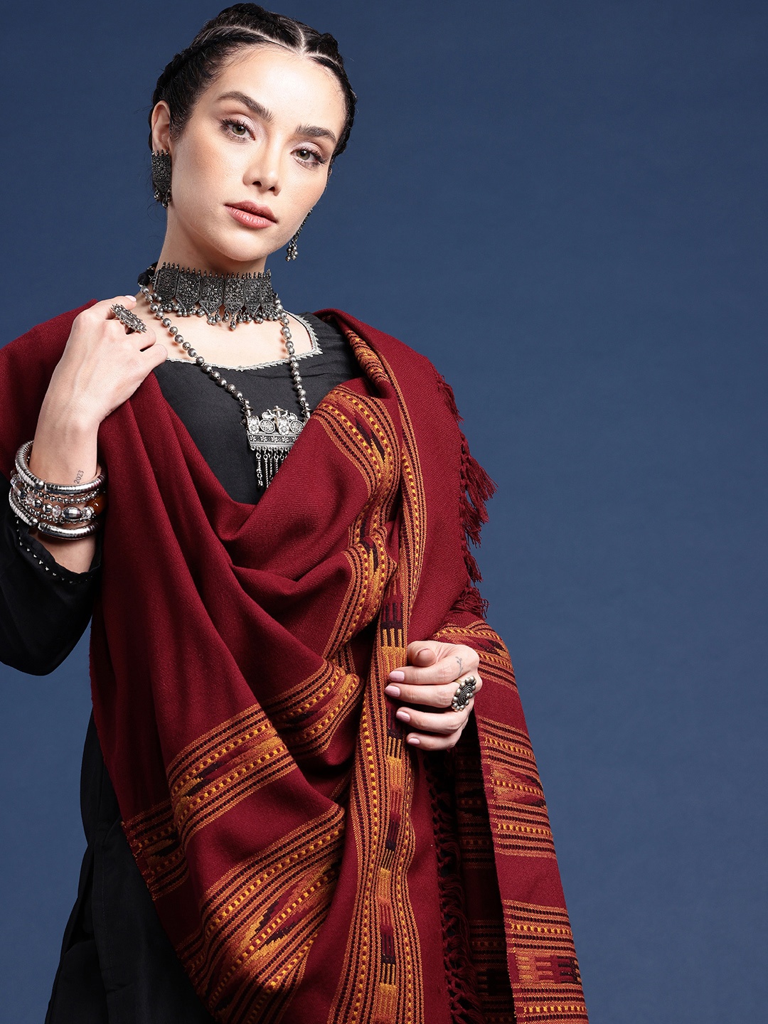 

Taavi Women Geometric Woven Design Kullu Shawl, Maroon