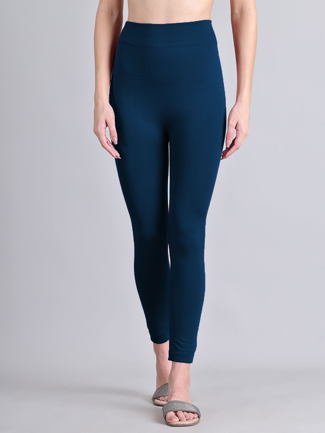 

GRACIT Women Mid-Rise Ankle-Length Winter Leggings, Blue