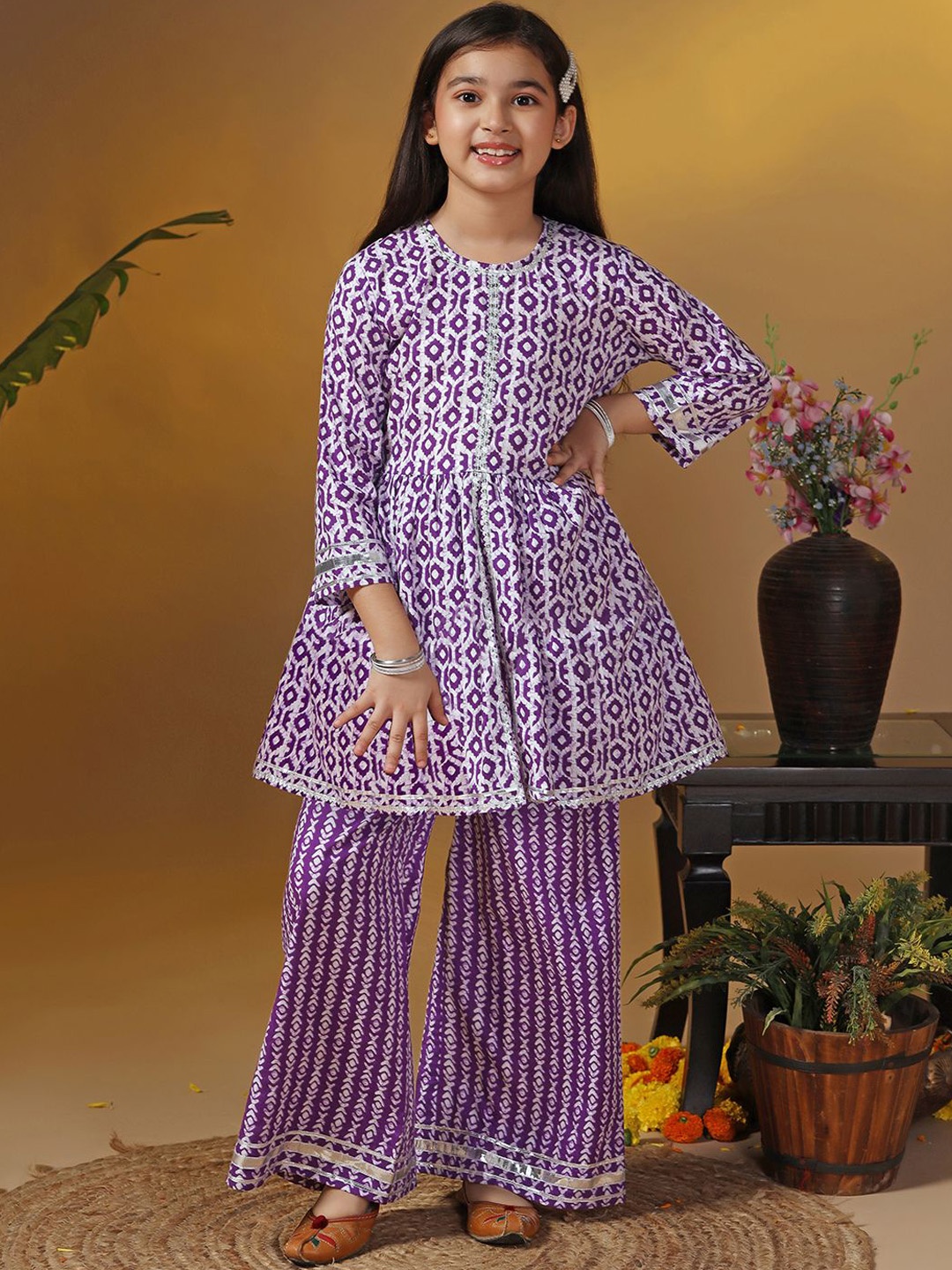 

FASHION DREAM Girls Ethnic Motifs Printed Regular Pure Cotton Kurta with Palazzos, Purple