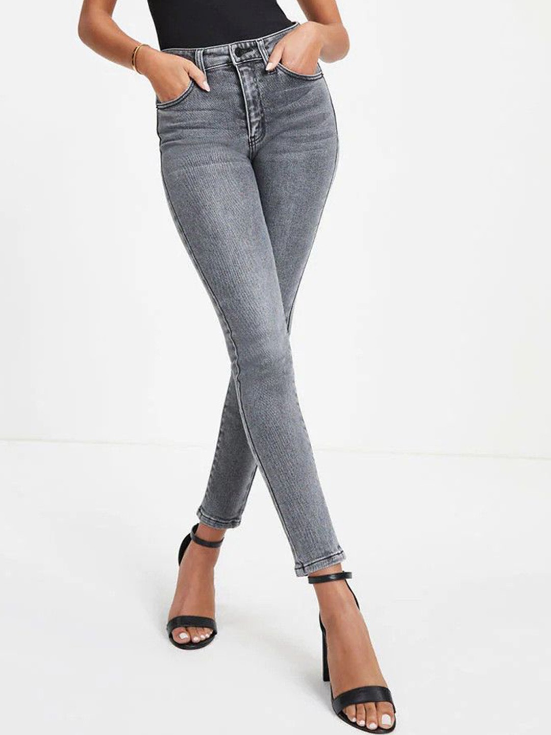 

The Roadster Lifestyle Co. Women Cotton Slim-Fit Jeans, Grey