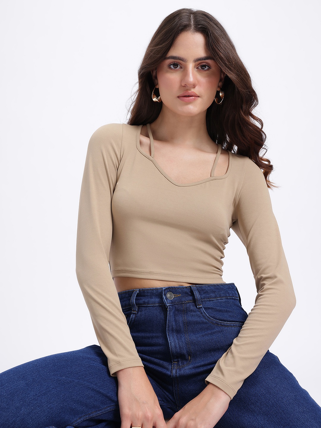 

glitchez Elegant Drip Cut-Out Detail Sweetheart Neck Crop Fitted Top, Khaki