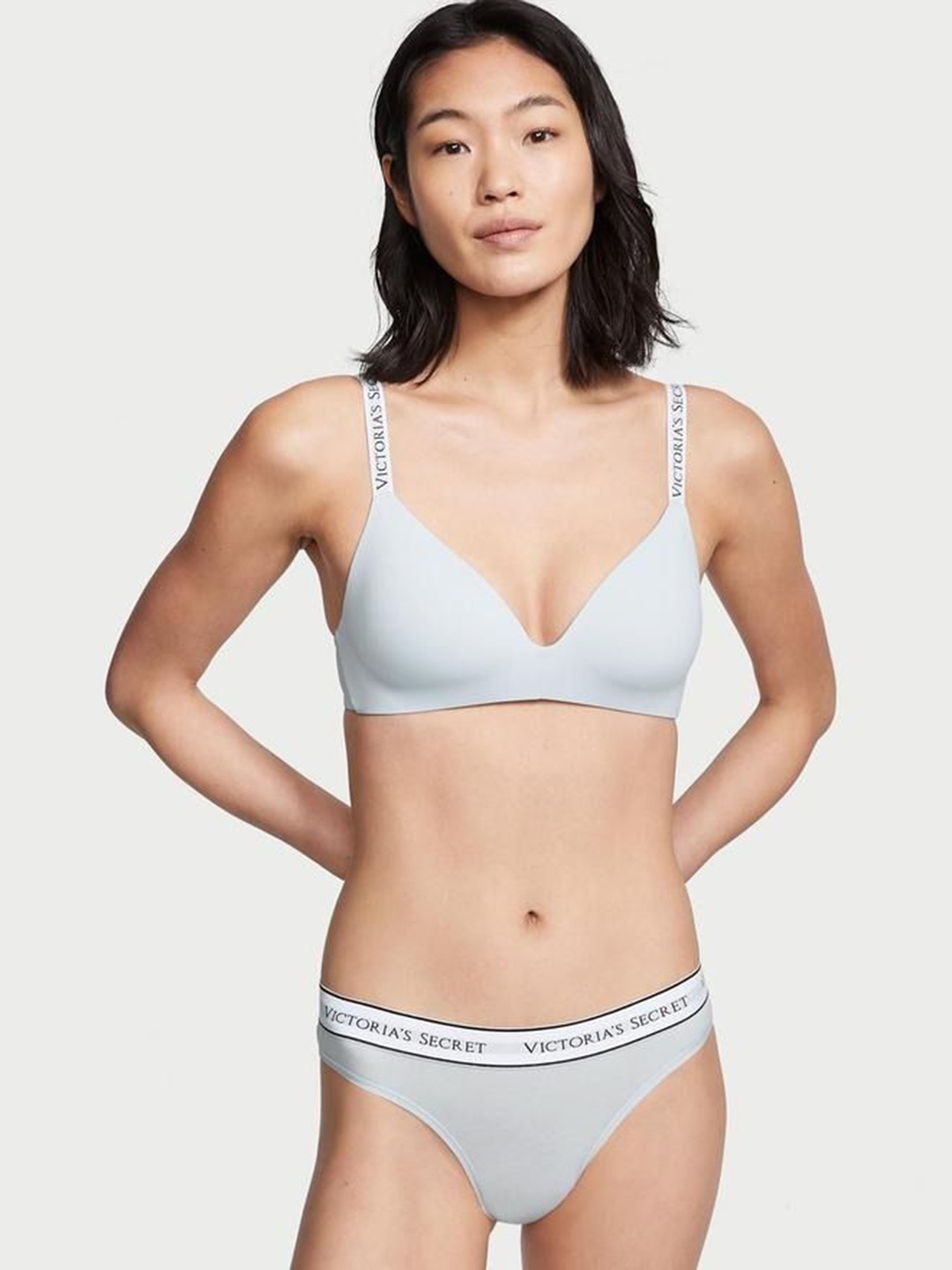 

Victoria's Secret Women Logo Low-Rise Thong Panty, Blue