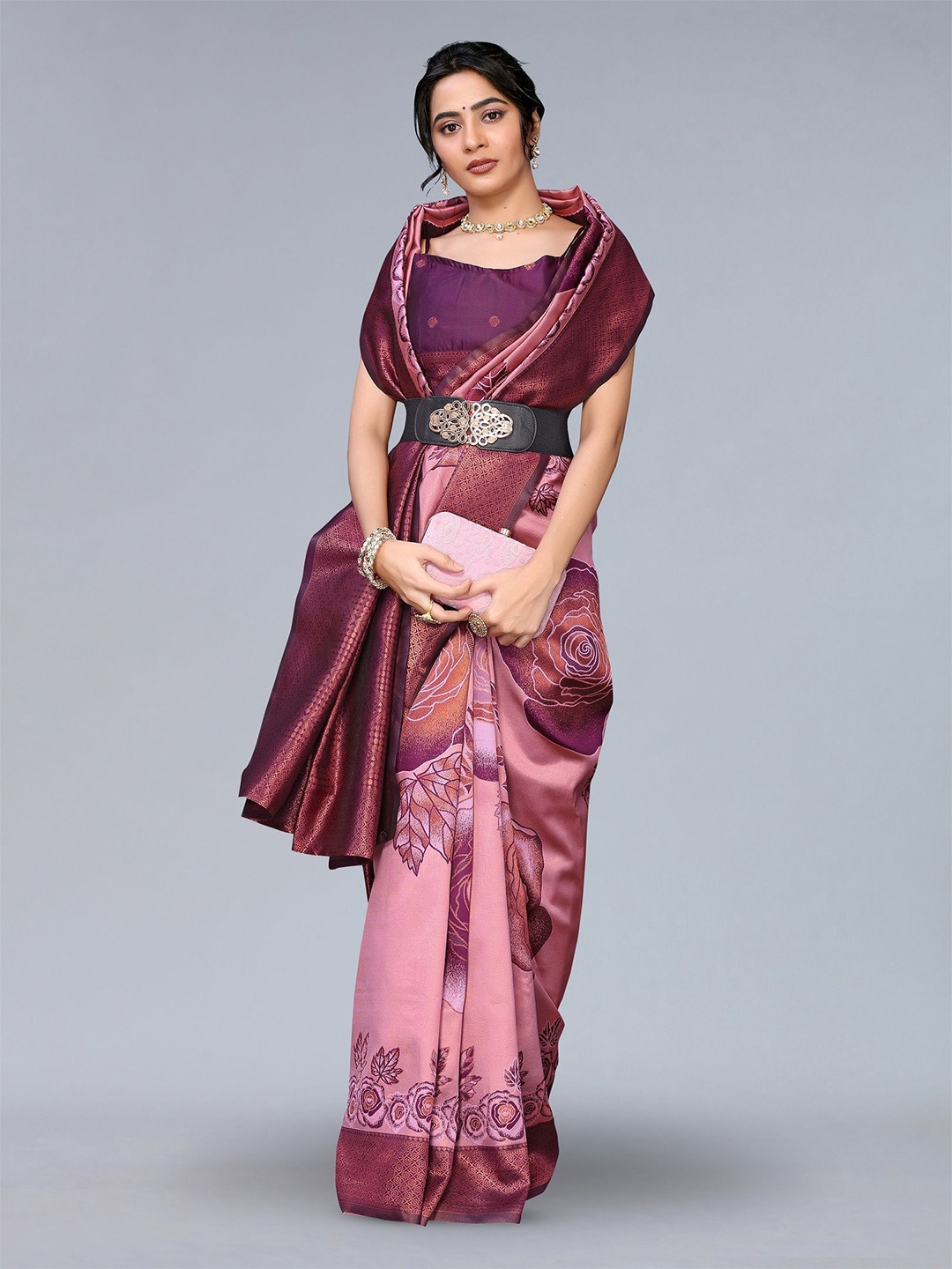 

saretramall Woven Design Zari Banarasi Saree, Peach