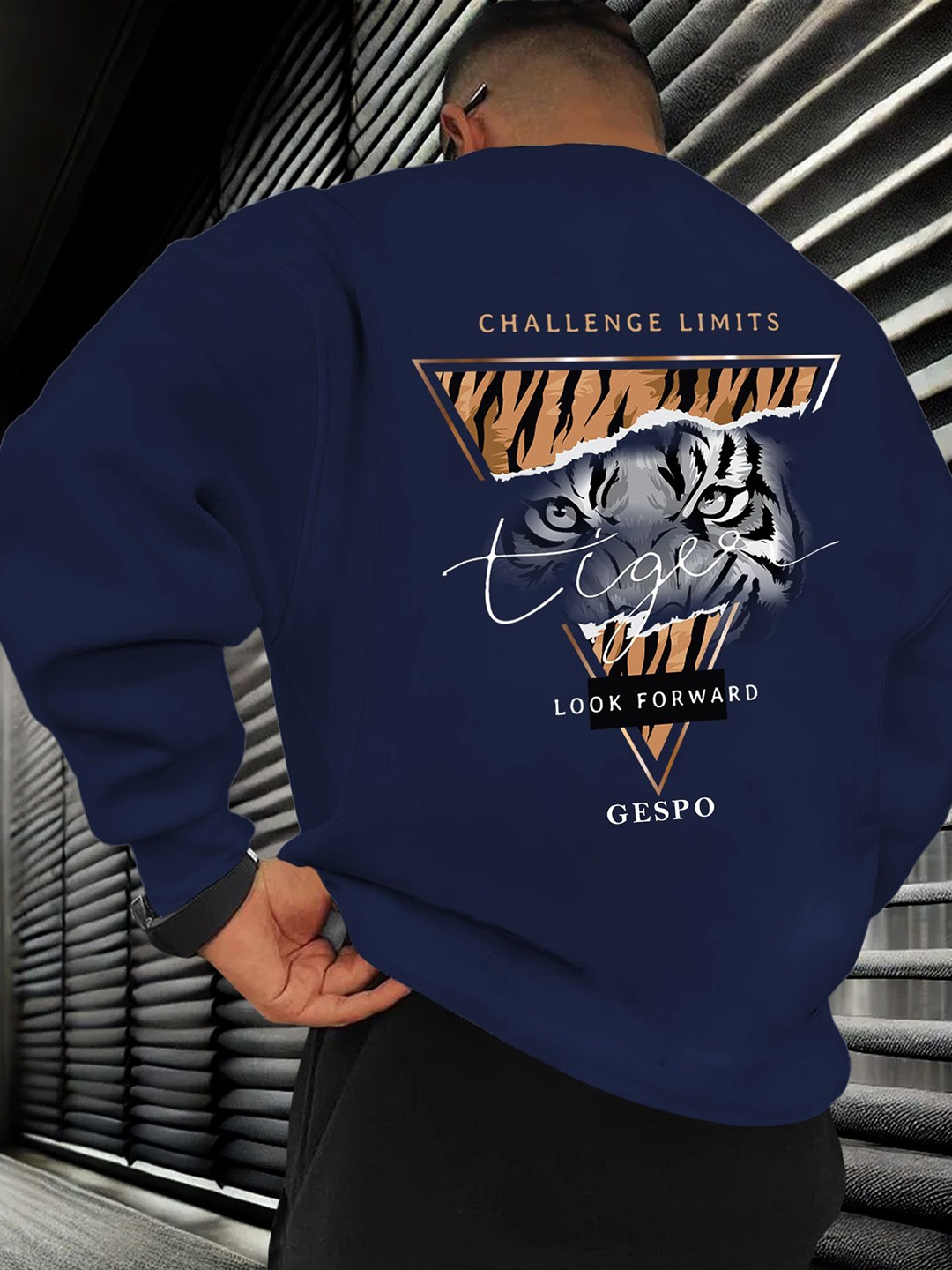 

AUSK Men Printed Pullover Sweatshirt, Blue