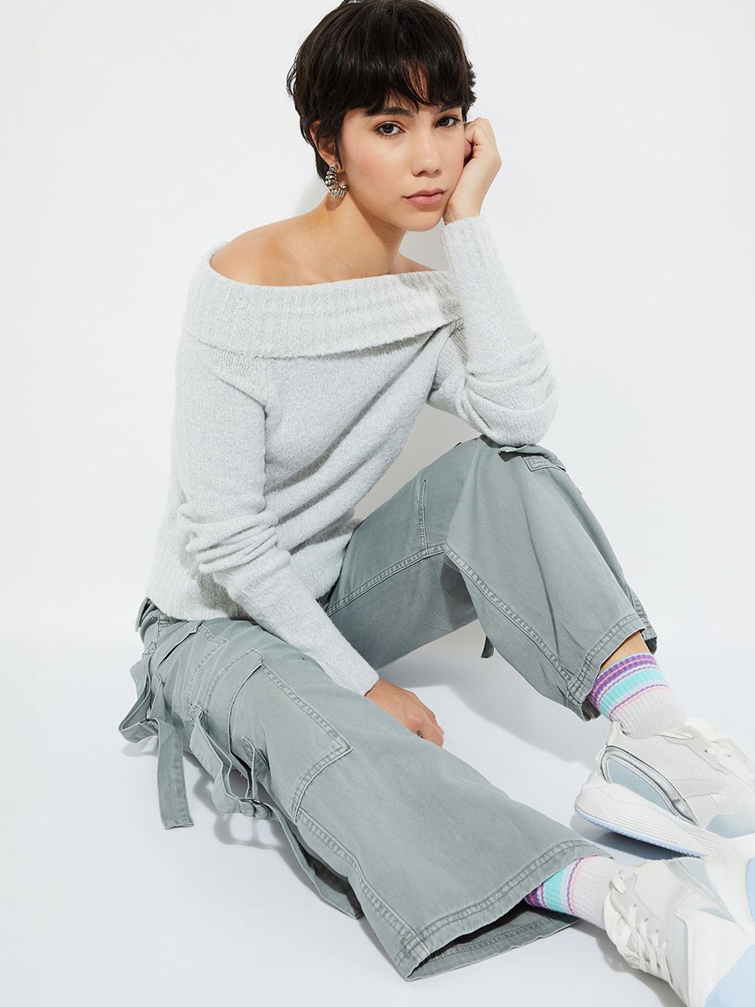 

MAX URB_N Women Off-Shoulder Sweater, Grey