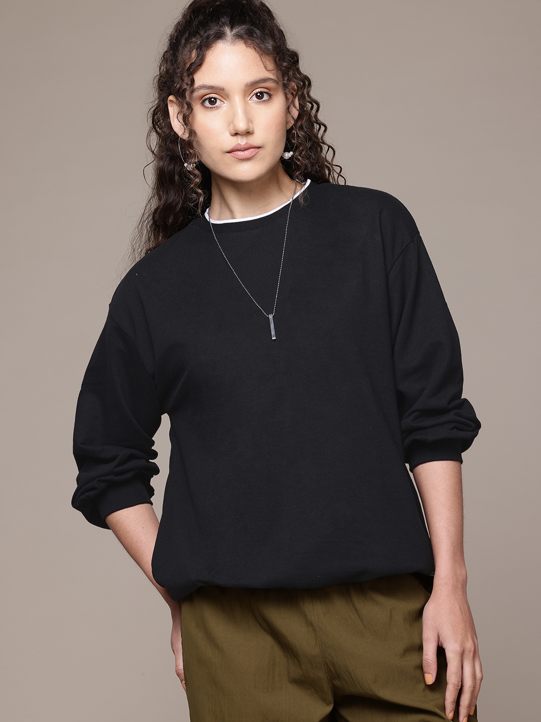 

The Roadster Lifestyle Co. Sweatshirt, Black