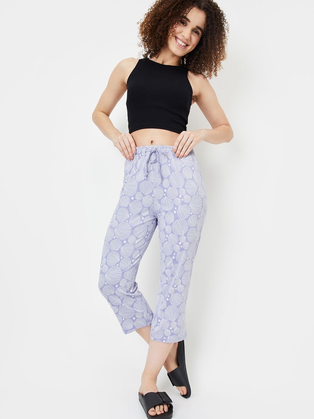 

max Women Cotton Printed Regular Fit Capris, Blue