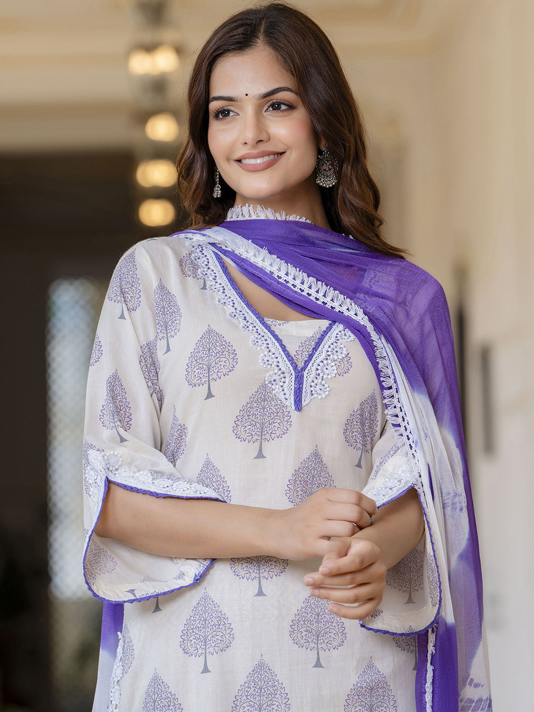 

EthniFlair Women Floral Printed Regular Aari Work Pure Cotton Kurta with Pyjamas & With Dupatta, White