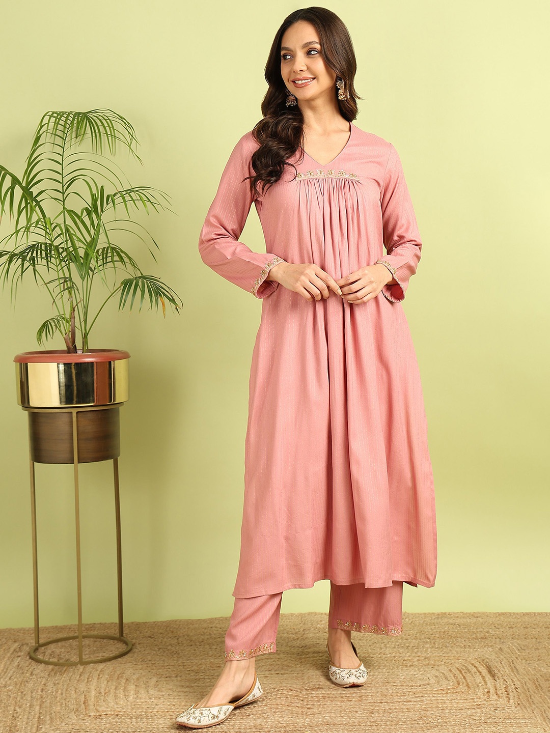 

HERE&NOW Women Striped Regular Kurta with Palazzos, Mauve