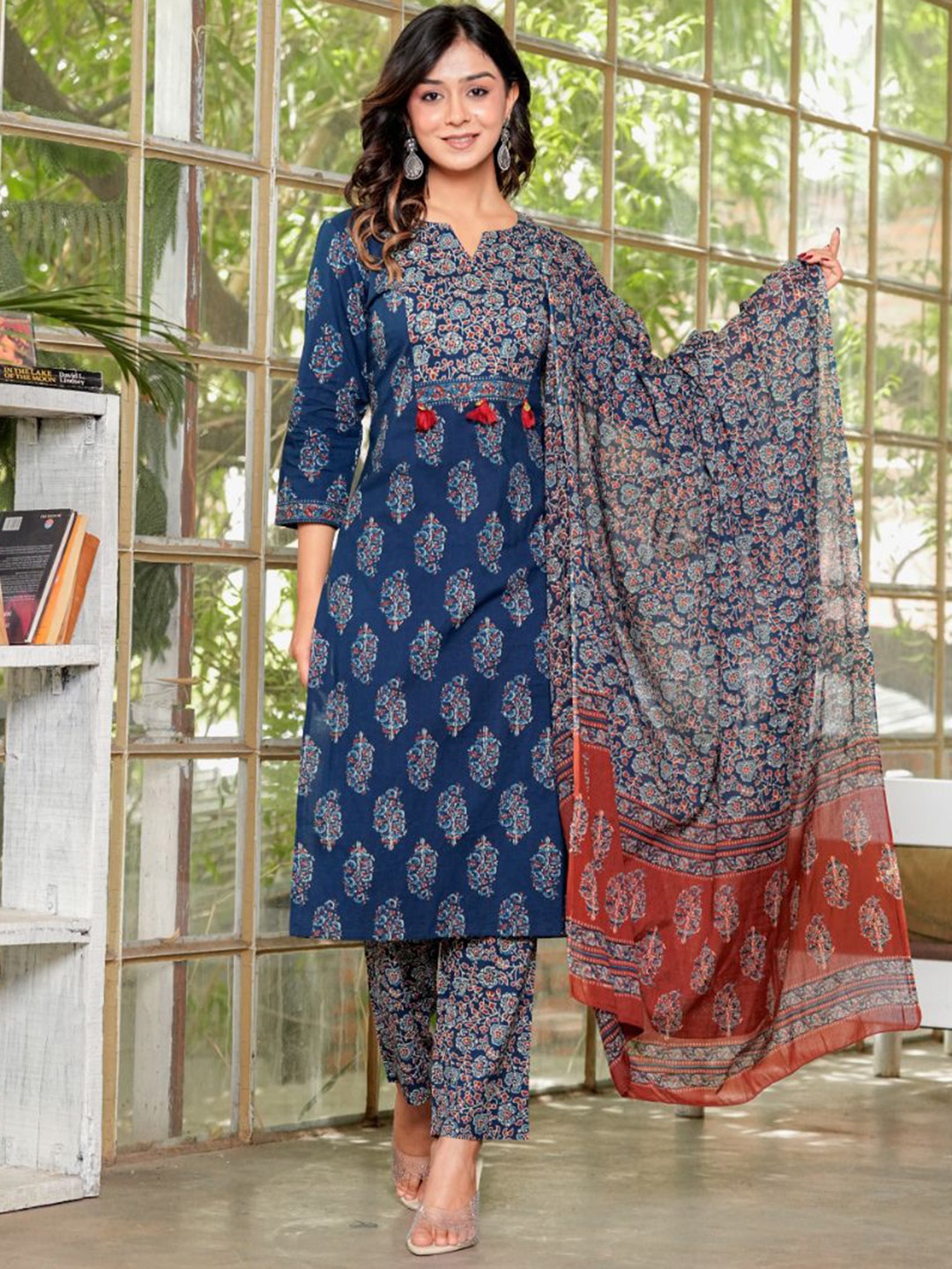 

KALINI Women Floral Printed Regular Sequinned Pure Cotton Kurta with Trousers & With Dupatta, Navy blue