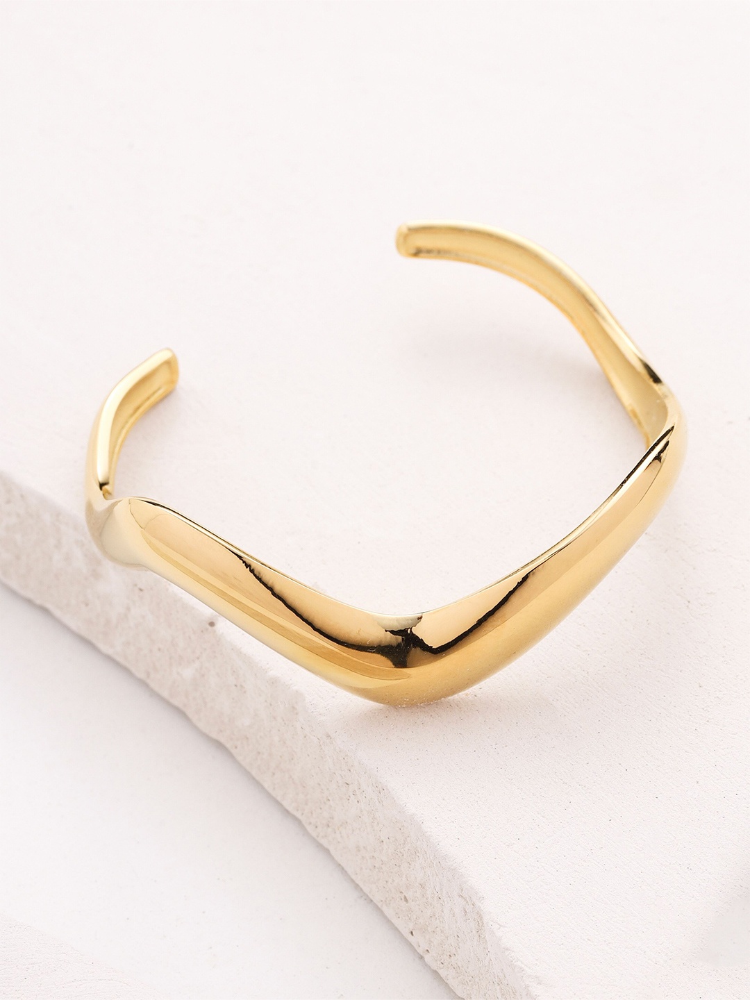 

Mitali Jain Women Gold-Plated Cuff Bracelet