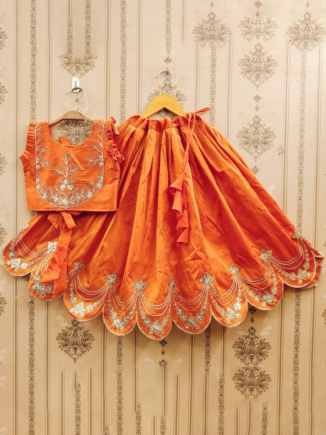 

JOVK DESIGN Girls Embellished Tie and Dye Ready to Wear Lehenga &, Orange