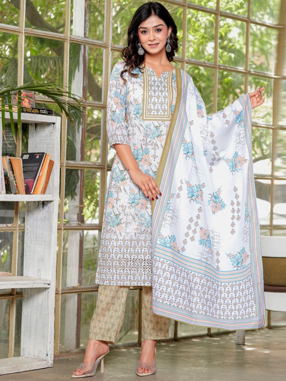 

KALINI Women Floral Printed Regular Kurta with Trousers & With Dupatta, White