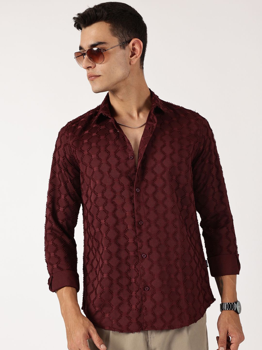 

Thomas Scott Men Premium Spread Collar Textured Casual Shirt, Maroon