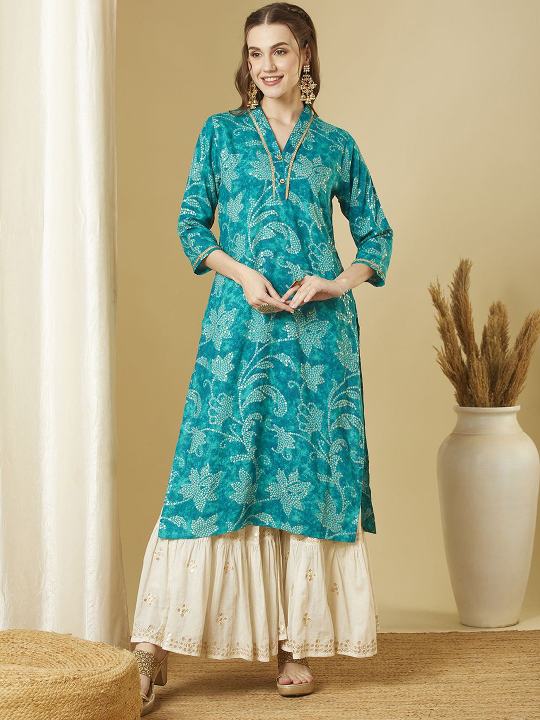 

FASHOR Women Bandhani Printed Kurta, Turquoise blue