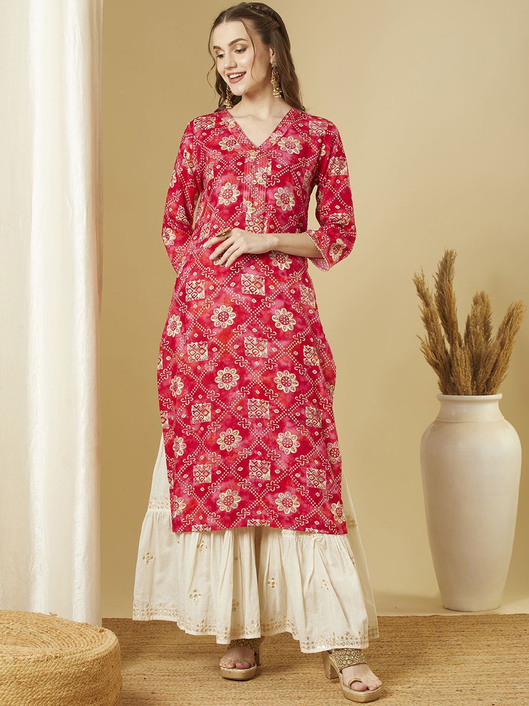 

FASHOR Women Floral Printed Kurta, Pink