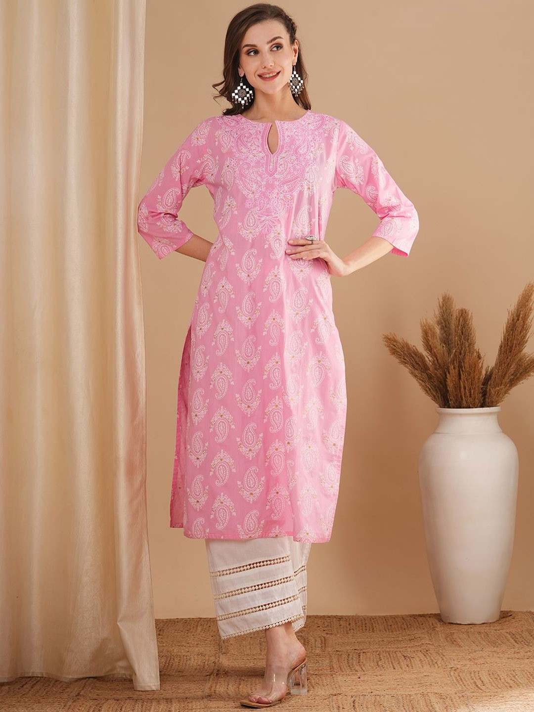 

FASHOR Women Ethnic Motifs Printed Thread Work Kurta, Pink